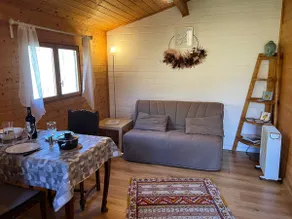 Cozy cabin with great views - Image 3