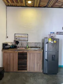 Private Apartment Central Kitchen Wi-Fi TV x 4 Pax - Image 5