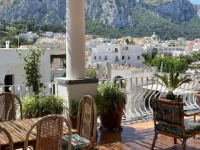 Caprese Terrace Apartment - Image 5