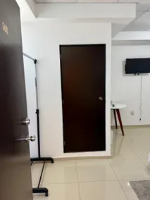 Comfort Room with WiFi & Parking - Image 4