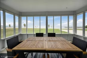 Bayfront Retreat | No Stairs | Boat Ramp Nearby - Image 3