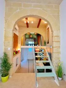 Dar Divinus - Eat, Wine, Sleep - Image 2