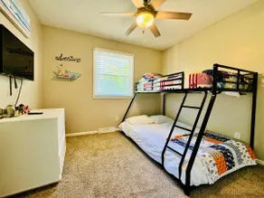 Glendale Riverfront Townhouse | 10M To Downtown - Image 3