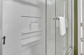Spacious & Cozy - Image 3