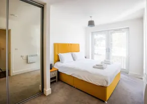 Exclusive new 2 bed apartment close to Bicester Village - Image 3