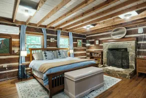 Flora Cabin - Image 4
