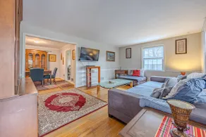 Family-Friendly 3BR Home Near DC & MGM - Image 2