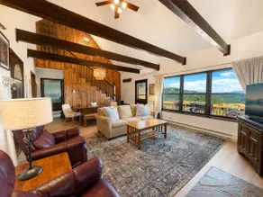 Mountain Retreat: Near Mt. Mitchell & Blue Ridge Parkway. AMAZING VIEWS! - Image 2
