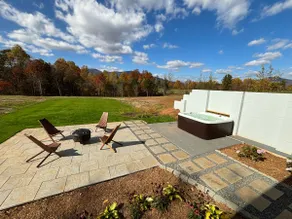 Country retreat w. mountain views + river access - Image 3