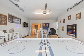 Sauna Hot Tub Family Friendly & Game Room - Image 2