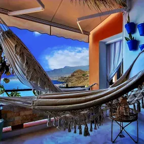 Beachfront Terrace & Ocean Access & Pool - Image 4