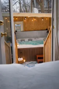 Romantic Getaway w/private Jacuzzi• Fire Pit• - Image 4