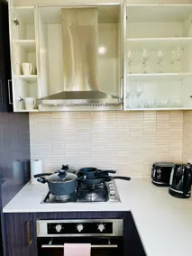 Tranquil Retreat near to Airport - Image 3