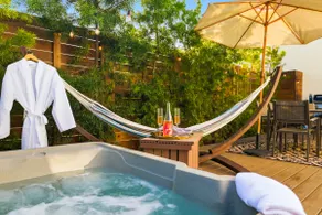 Spanish Casita w/ Hot Tub, Fire Pit, Private Yard - Image 3