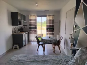 Cozy studio near the vineyards. - Image 2