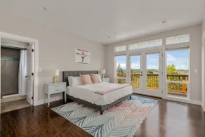 The Perch - Eola Hills Pet Friendly w Hot tub - Image 4
