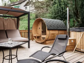 Chalet Fuchsbau with sauna, hot tub and whirlpool - Image 3