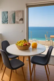 Elegant apartment amazing sea views - Image 3
