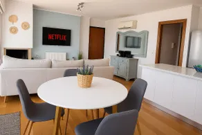 Elegant apartment amazing sea views - Image 5