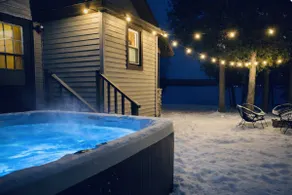 Lakefront House, Private Beach, Hot Tub, Fire Pit - Image 4