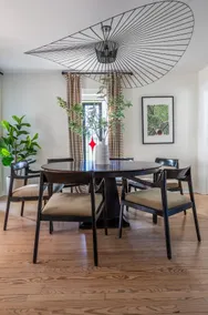 Pet friendly stylish retreat with sauna, hot tub - Image 2