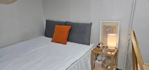 Kim's Room 5/Yeongildae. Dock, Space Walk, Netflix + YouTube, Free Parking. - Image 4