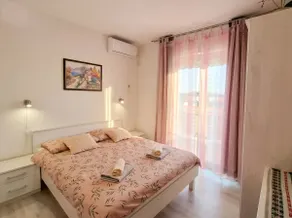 Villa Ivan - Easy Self Check-In - Image 2
