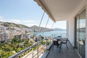 The view Golden- Sea View | Breakfast | Free Park - Image 4