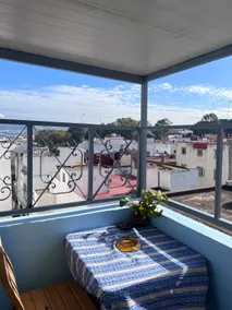 1BR Retreat | Fast WiFi | Terrace | Beach Walk - Image 2