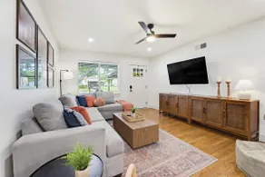 Family-Ready • 3BR + Backyard Near the Square - Image 2