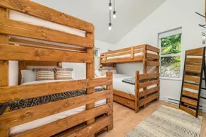 Modern Mountain Forest Escape BnB- Vernon BC - Image 4