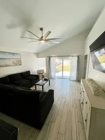 Pets stay free-safest area in Tampa/Huge backyard! - Image 4