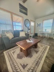 Country Cottage - Image 2