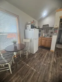 Country Cottage - Image 4
