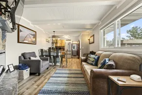 King + Queen Suite in Downtown Minocqua - Image 5