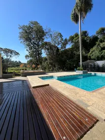 Cozy farmhouse with pool - Image 2