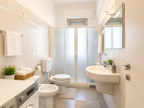 Luxury Apartment - WiFi - A/C - Sea 400 mt - Image 4