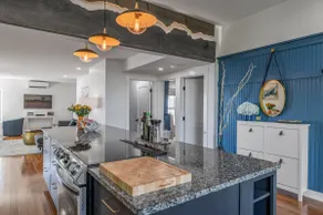 Belfast Oceanside House - on downtown harbor walk - Image 3