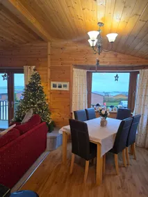 Devon Coastal Wood Cabin Getaway summer or winter - Image 4