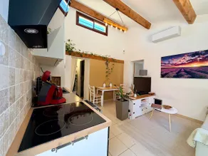 Elegant, quiet, comfortable, single-storey house - Image 4