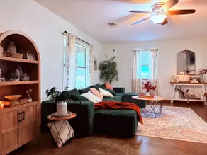 Cozy home right off the Pig Trail, in the Ozarks - Image 4