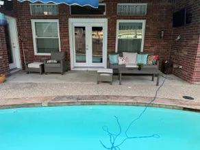 Home of Blue /Cozy house/beautiful /king Bed/ Pool - Image 4