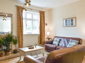 Upper Broughton Farm Cottage - Image 4