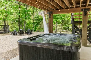 Creekside Views Luxury Cabin | Hot Tub | Fire Pit - Image 4