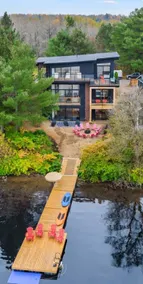 WOW! Malibu House in Muskoka - Image 4