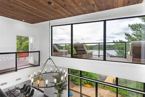 WOW! Malibu House in Muskoka - Image 3