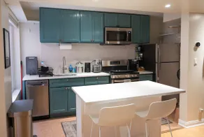 2 Bedroom Coastal Apartment in Outer Sunset - Image 5