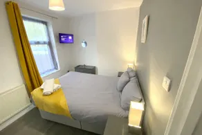 Emerald Living - Swansea - Image 4