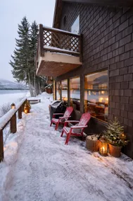 Private Lakefront Cabin w/ Hot-Tub & Outdoor Sauna - Image 3