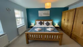 Stylish Coastal Home, Pets & Parking By Adliv - Image 4